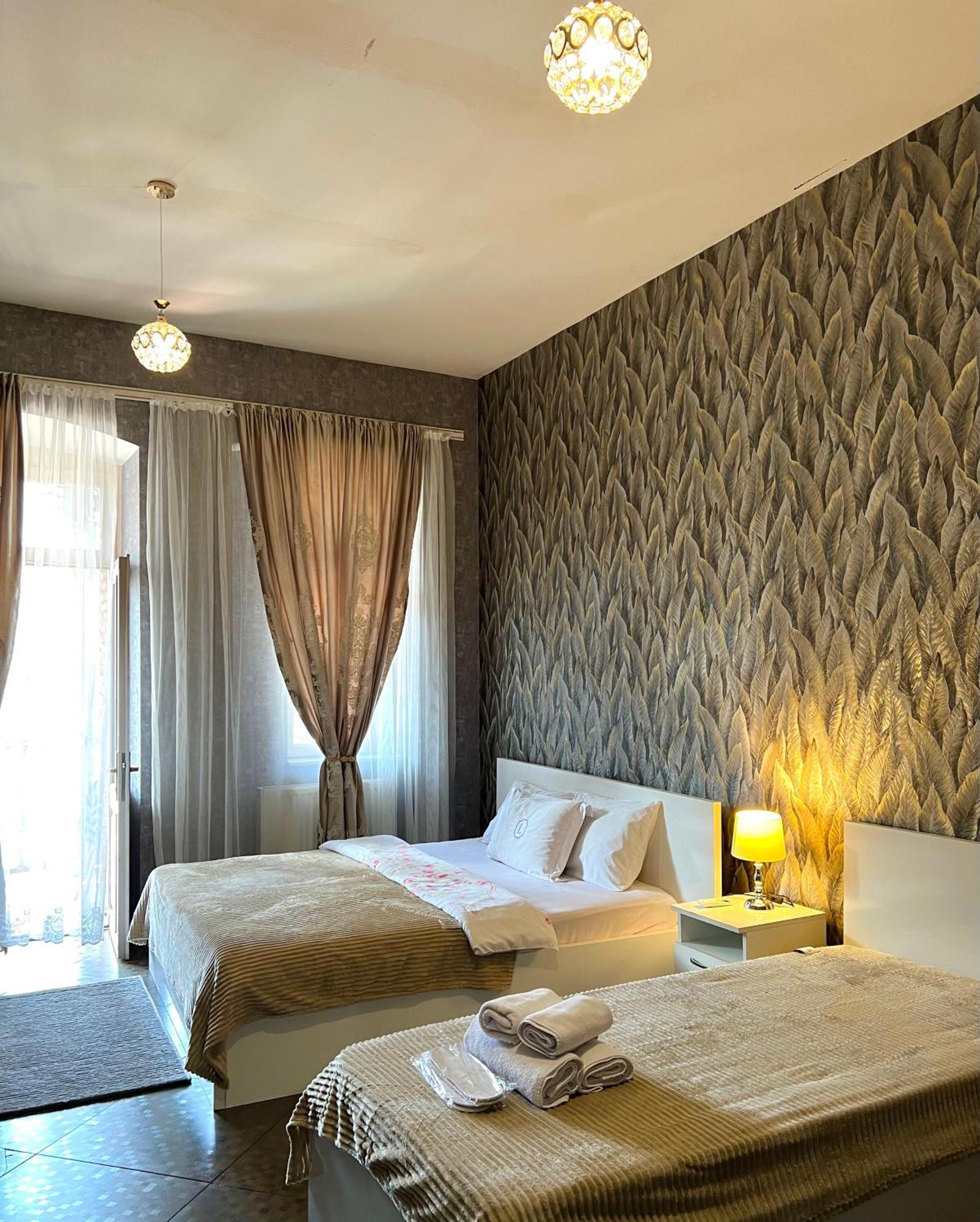 Hotel 6 Tbilisi Exterior photo