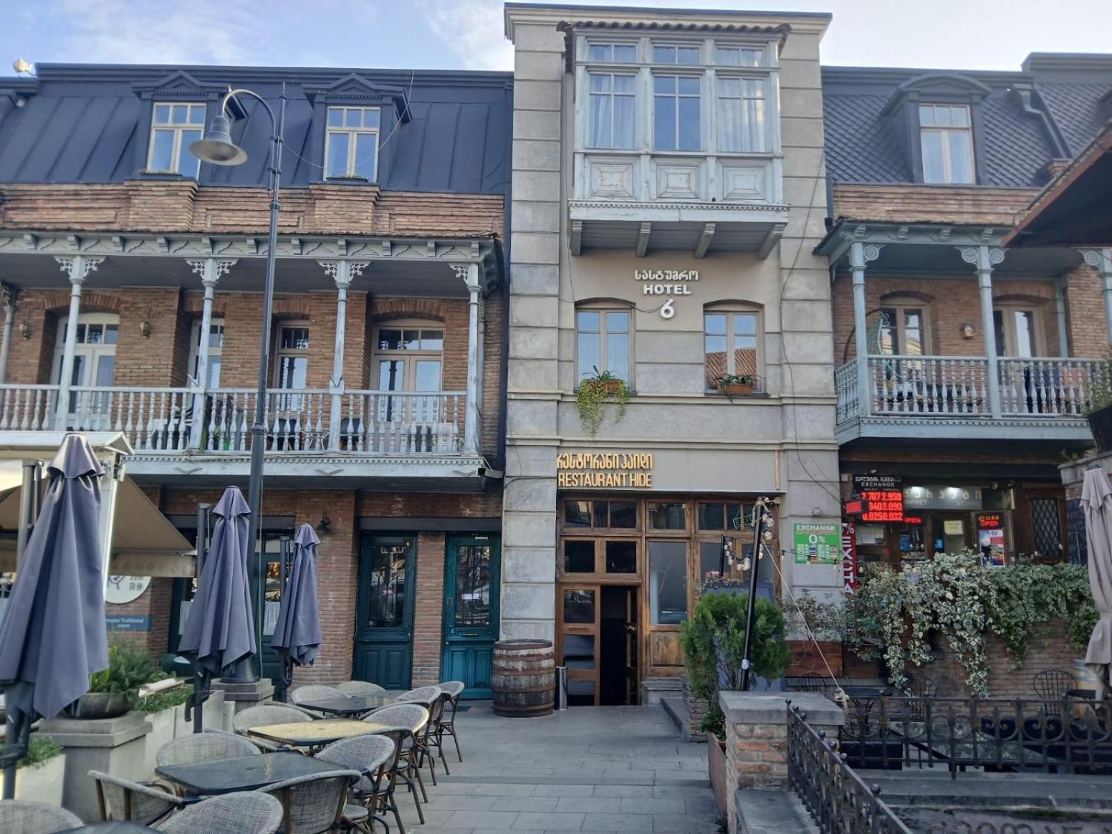 Hotel 6 Tbilisi Exterior photo